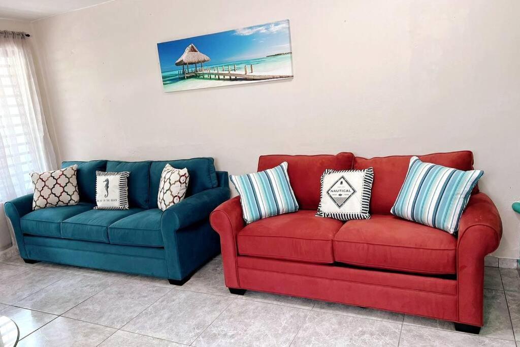 אגואדילה Orsini Beach Apartment מראה חיצוני תמונה